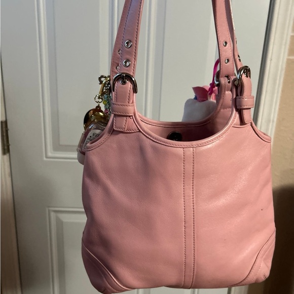 baby pink coach leather bag - Picture 3 of 6